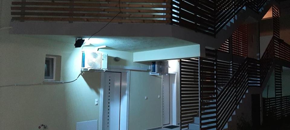Iasonas View Studio เนอาเปรามอส ภายนอก รูปภาพ
